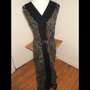 D&CO Maxi Dress-SZ S **Like new**